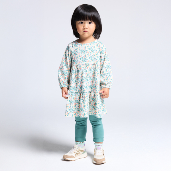 فستان انسيابي برسوم أزهار وطماق باللون الأخضر للفتيات الصغيرات